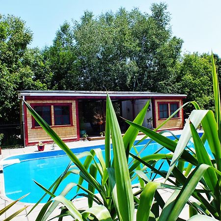 Auberge De Lotbiniere Екстериор снимка
